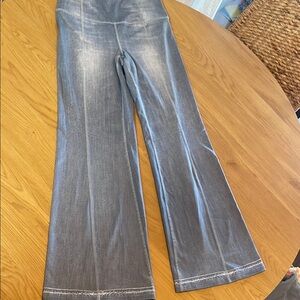 Lucy Women's Flare Gray Jeans